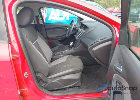 2014 Ford Focus Se из США, поврежденный, VIN 1FADP3F24EL221104